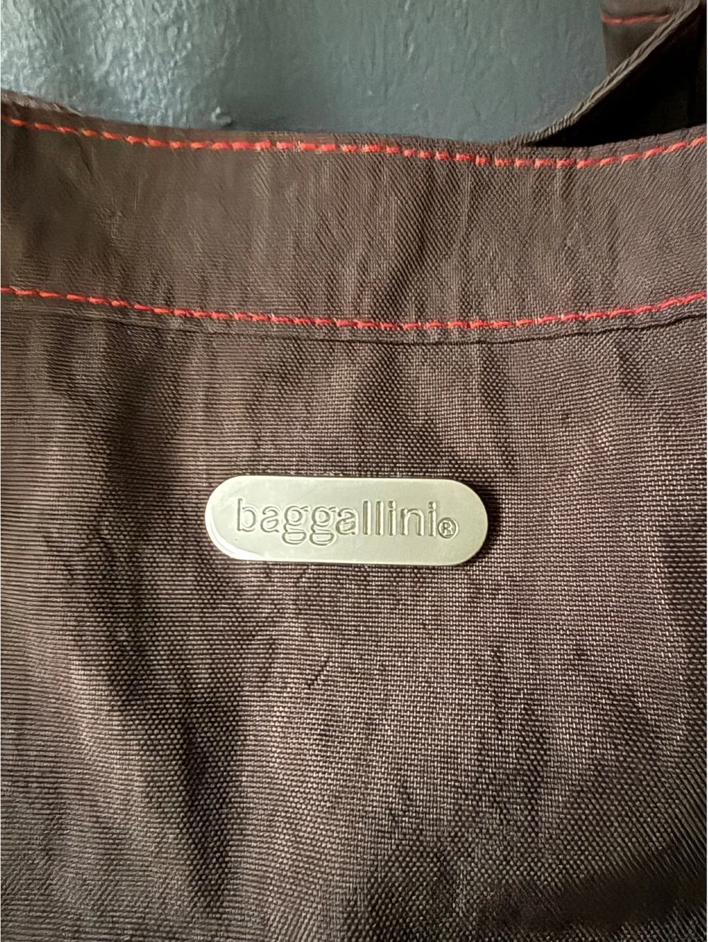 Baggallini Brown Tote Bag with Red Stitching and Front Pocket